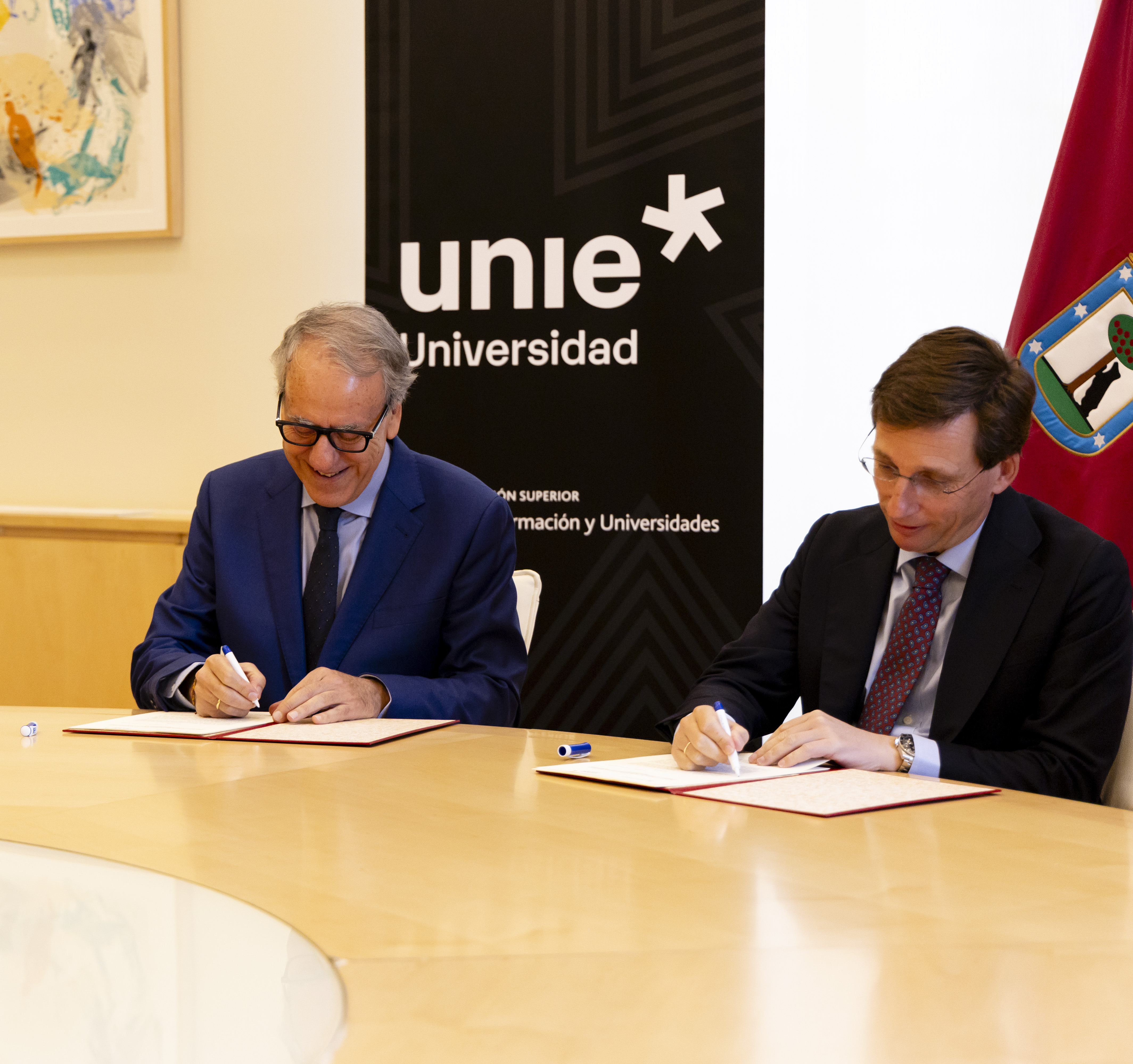 noticia-firma-unie-ayuntamiento-madrid-2