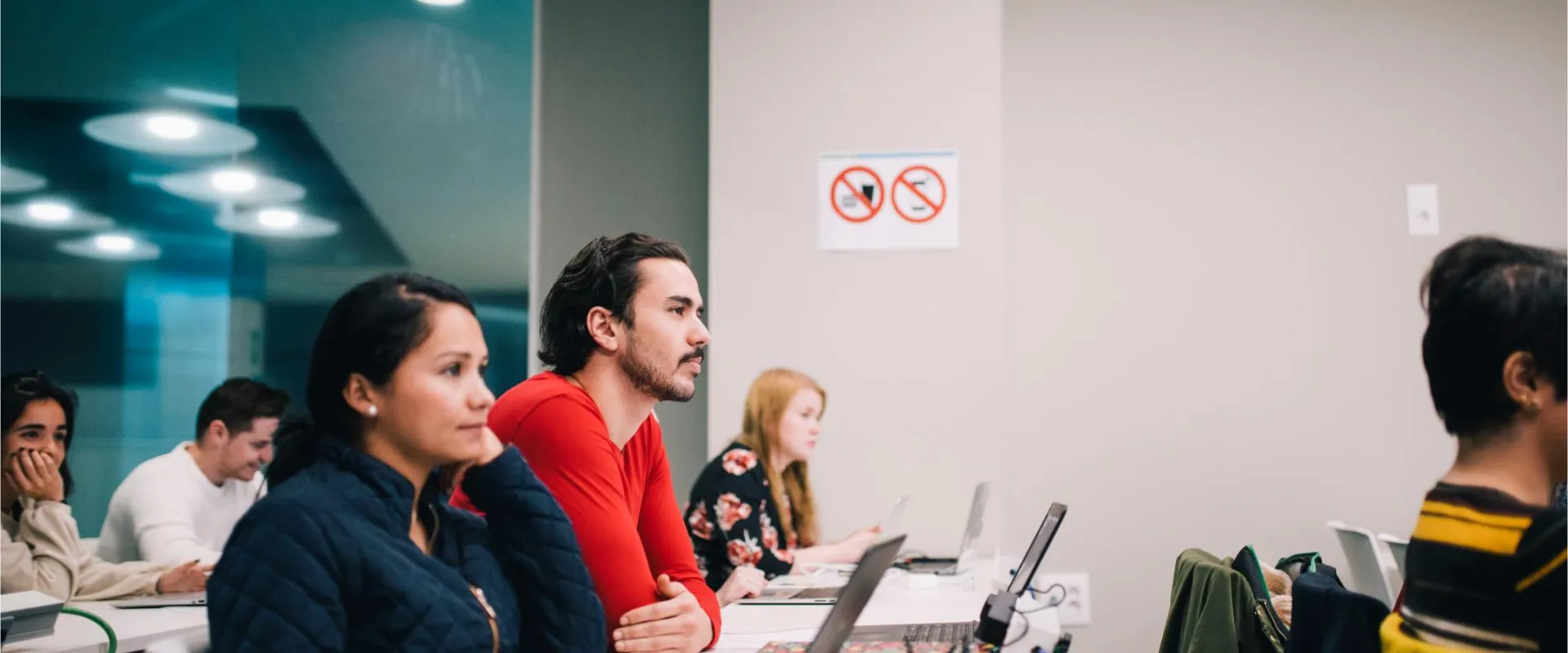 Por qué estudiar con nosotros PFU Slider 4