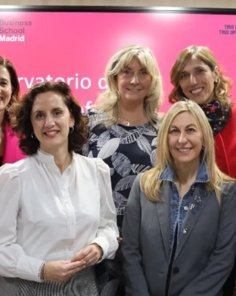 noticia-eae-mujer-profesional